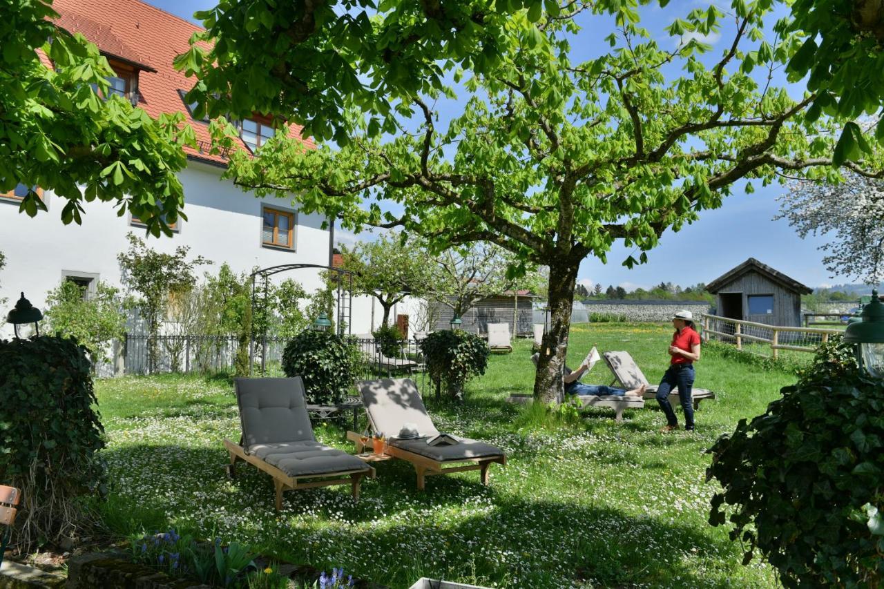 Hotel Montfort-Schloessle Lindau  Buitenkant foto