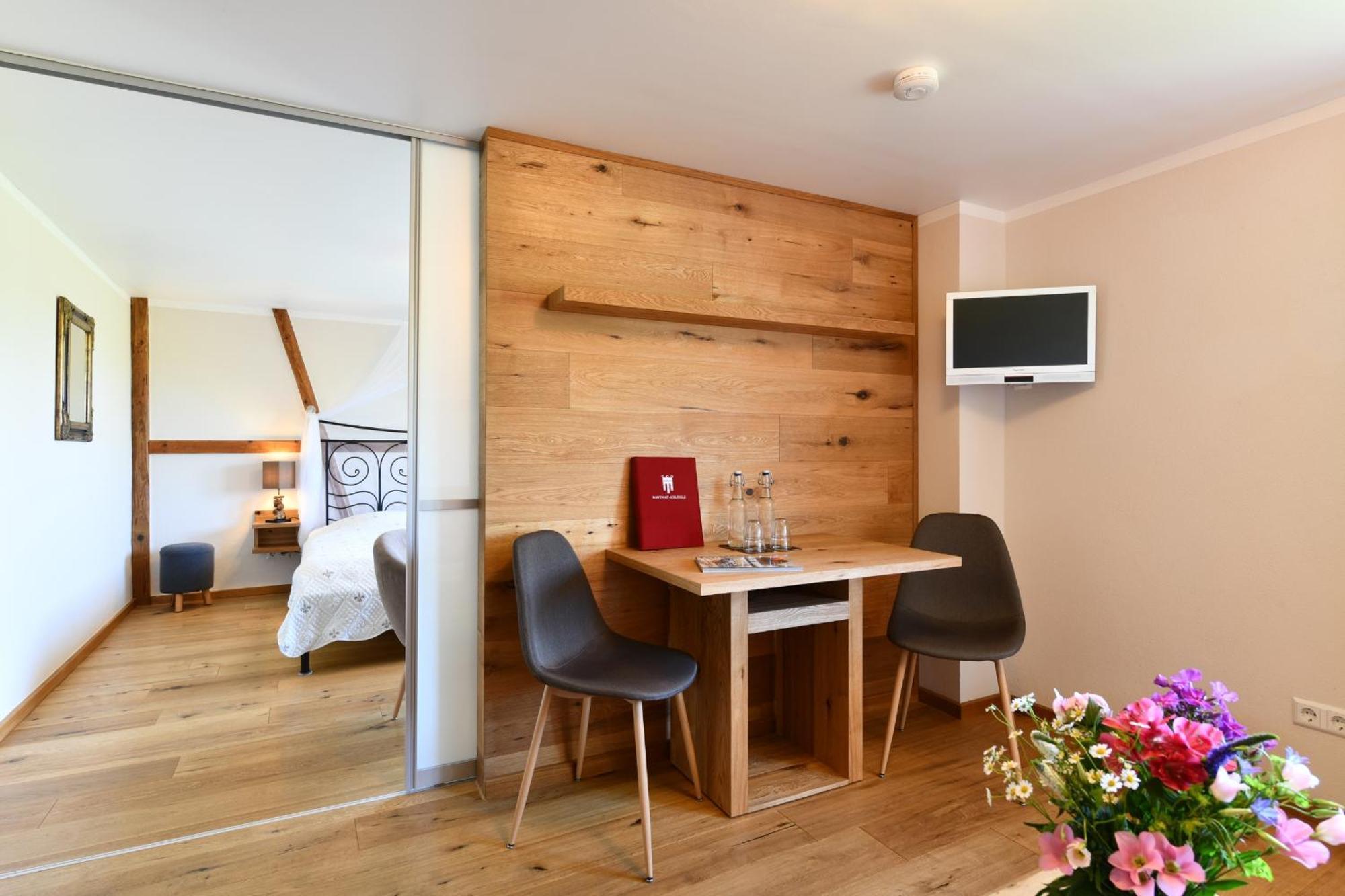 Hotel Montfort-Schloessle Lindau  Buitenkant foto